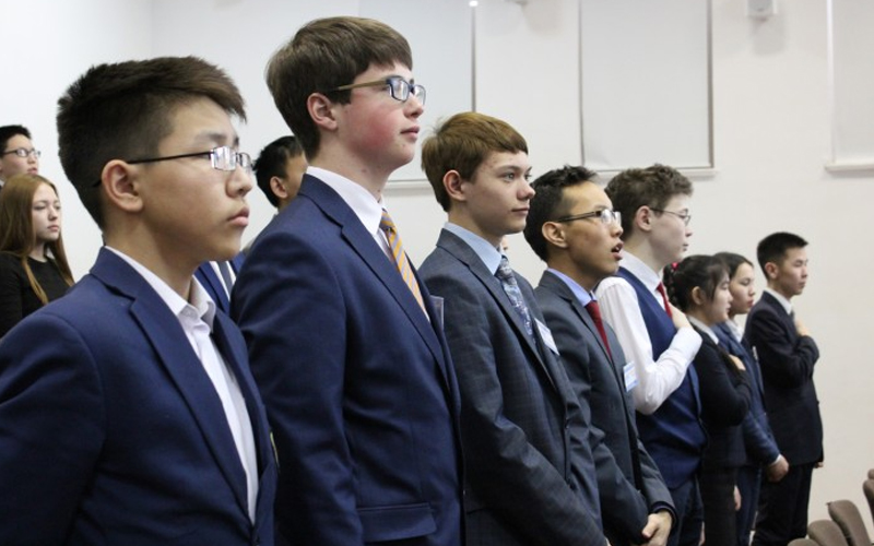 Конкурс «Будущий дипломат - 2016»