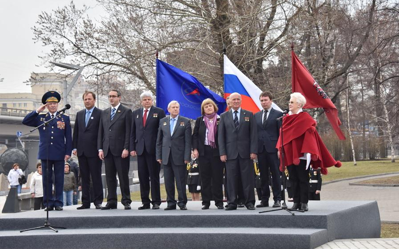 Торжественное открытие бюстов четырем советским космонавтом