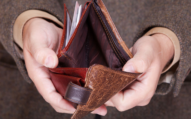 Хватит кормить ростовщиков и олигархов