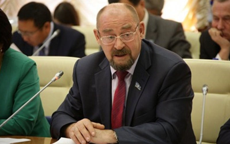 Владимир Членов